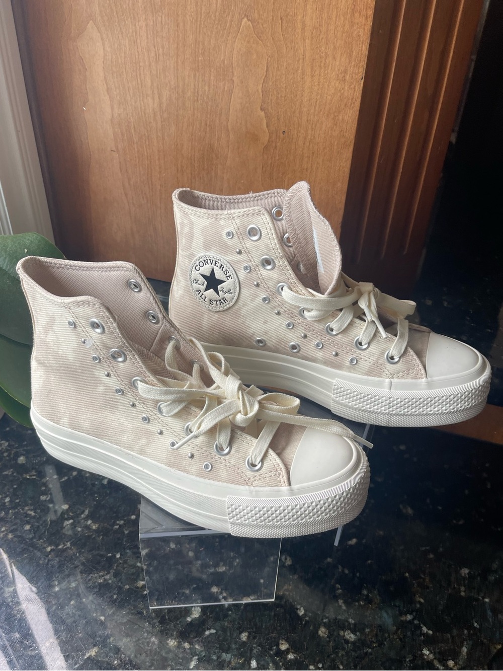Converse Platform High Top Sneakers - Light Beige